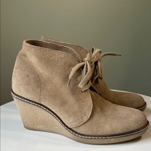 J Crew Macalister Buttery Soft Suede Lace Up Wedge Heels Made in Italy